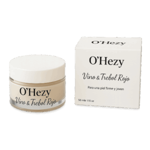 Crema con extracto de vino y pétalos de trébol rojo